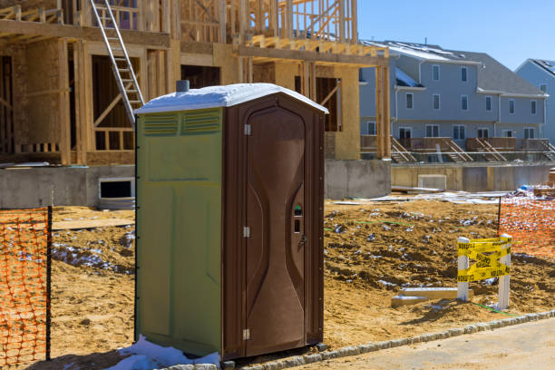 Best Portable toilet rental cost  in Oconto Falls, WI